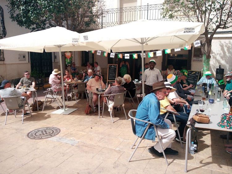 Bar La Plaza