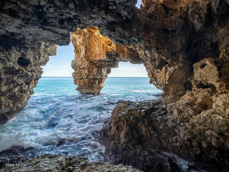 Cueva de los Arcos