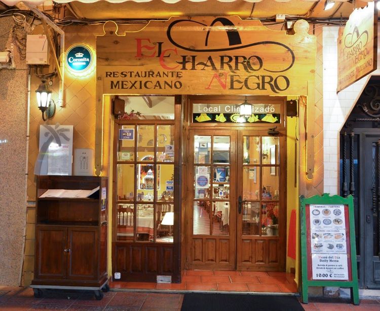 El Charro Negro