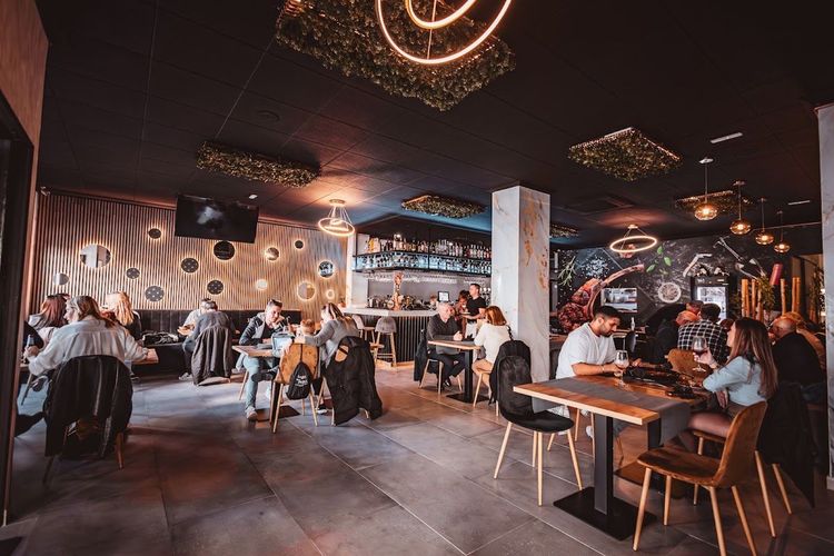 GÜEST Restaurante - Gastrobar