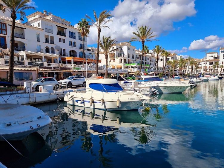 Marina De La Duquesa
