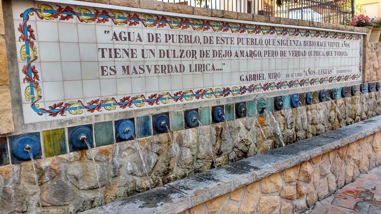 Plaça De Les Fonts - Polop