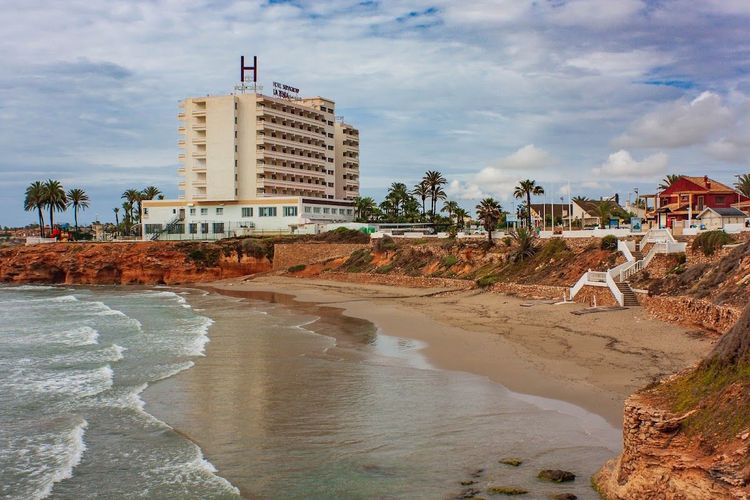 Playa Cala Cerrada