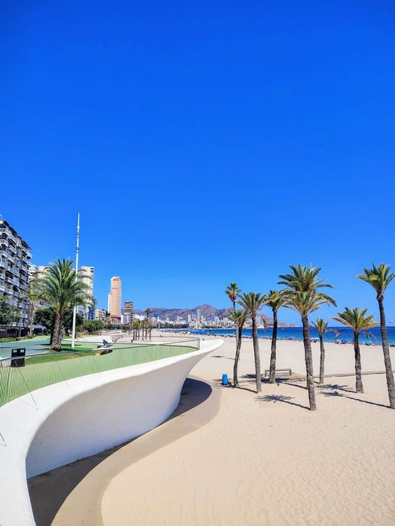 Playa poniente