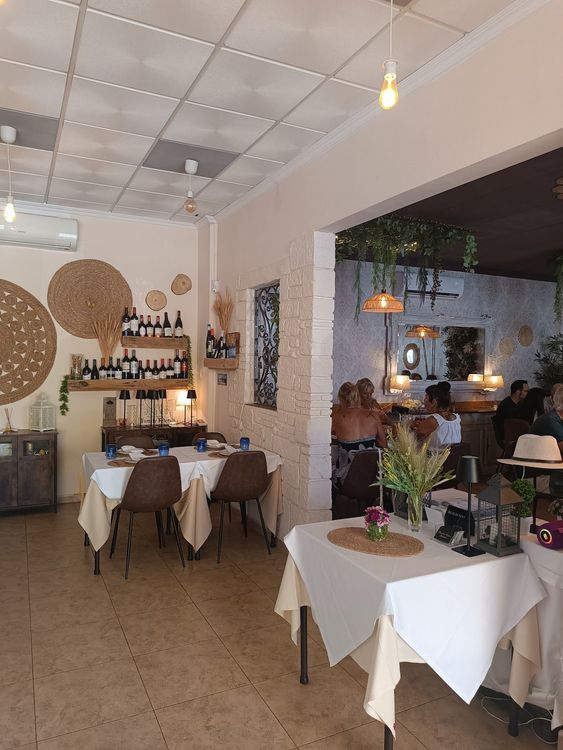 Restaurante BENDITA LOKURA, Estrella de Mar, Los Urrutias, Murcia