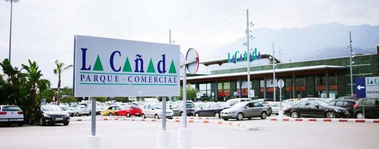 The Canada Shopping Mall