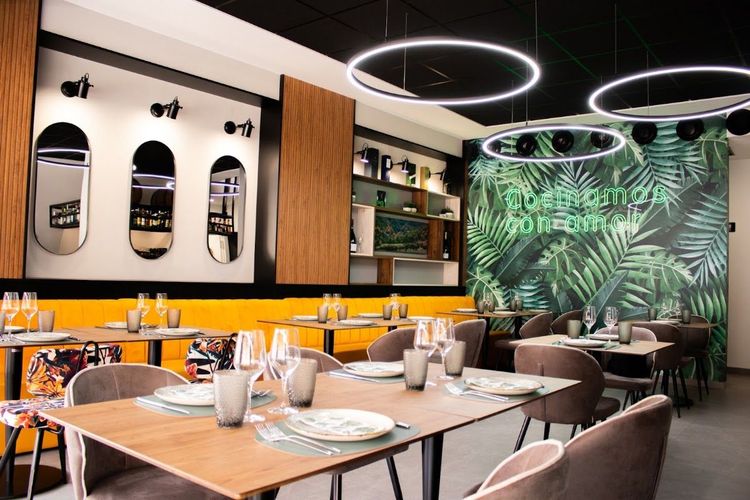TroKadero RestoBar